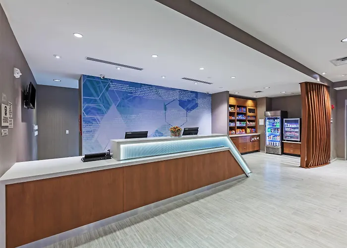 Springhill By Marriott At Hills 3*