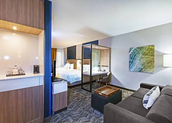 Hotel Springhill By Marriott At Hills Tulsa