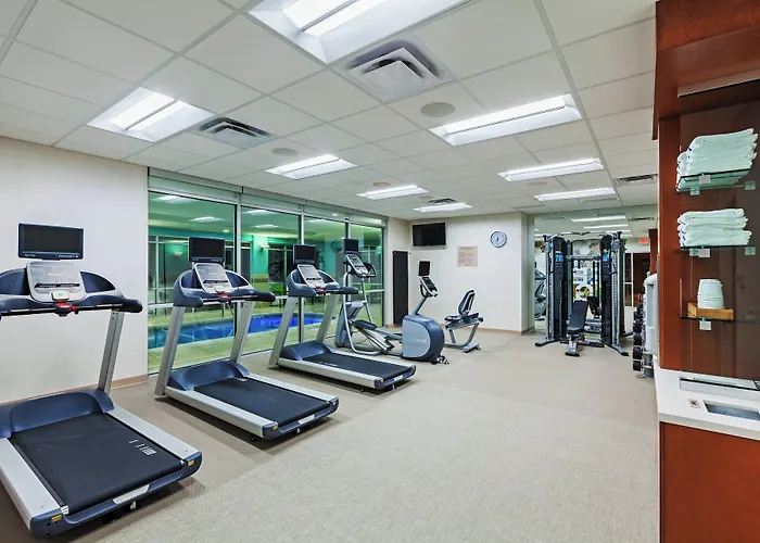 Springhill By Marriott At Hills 3*