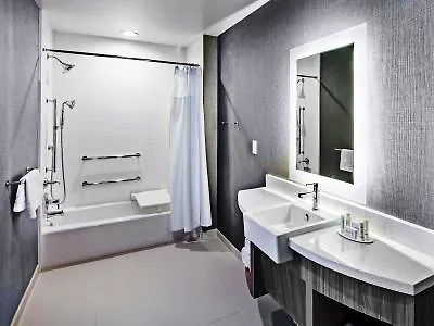 Hotel Springhill By Marriott At Hills